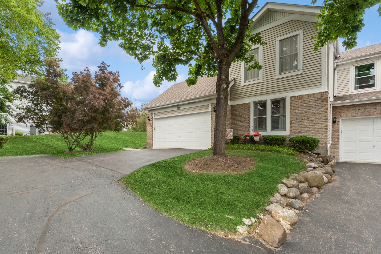 Property Photo:  280 Haber Court  IL 60013 