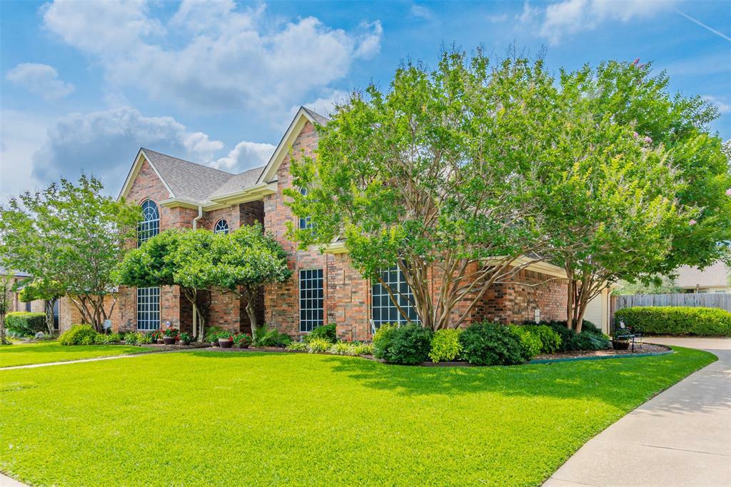 Property Photo:  3202 Fisher Court  TX 76001 