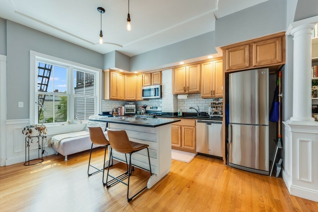 Property Photo: 65 Baldwin St 2 MA 02129