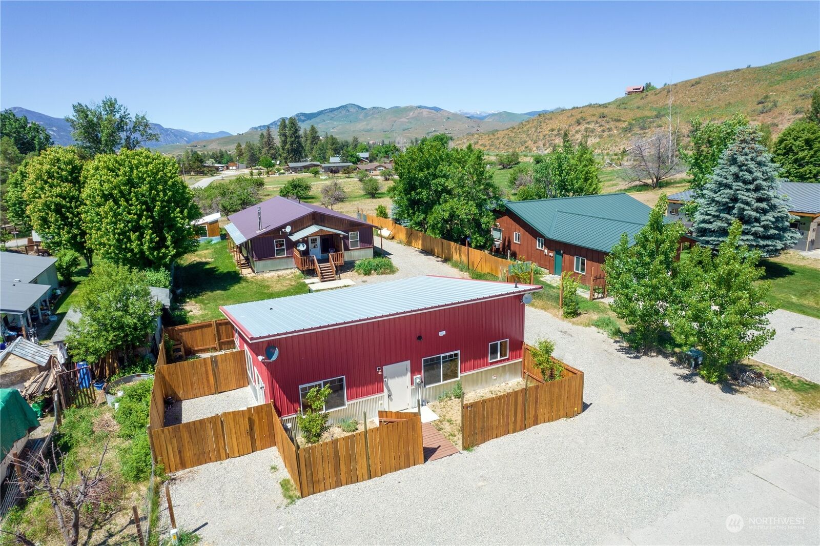 Property Photo: 410 Kenison Street A&Ampb WA 98862