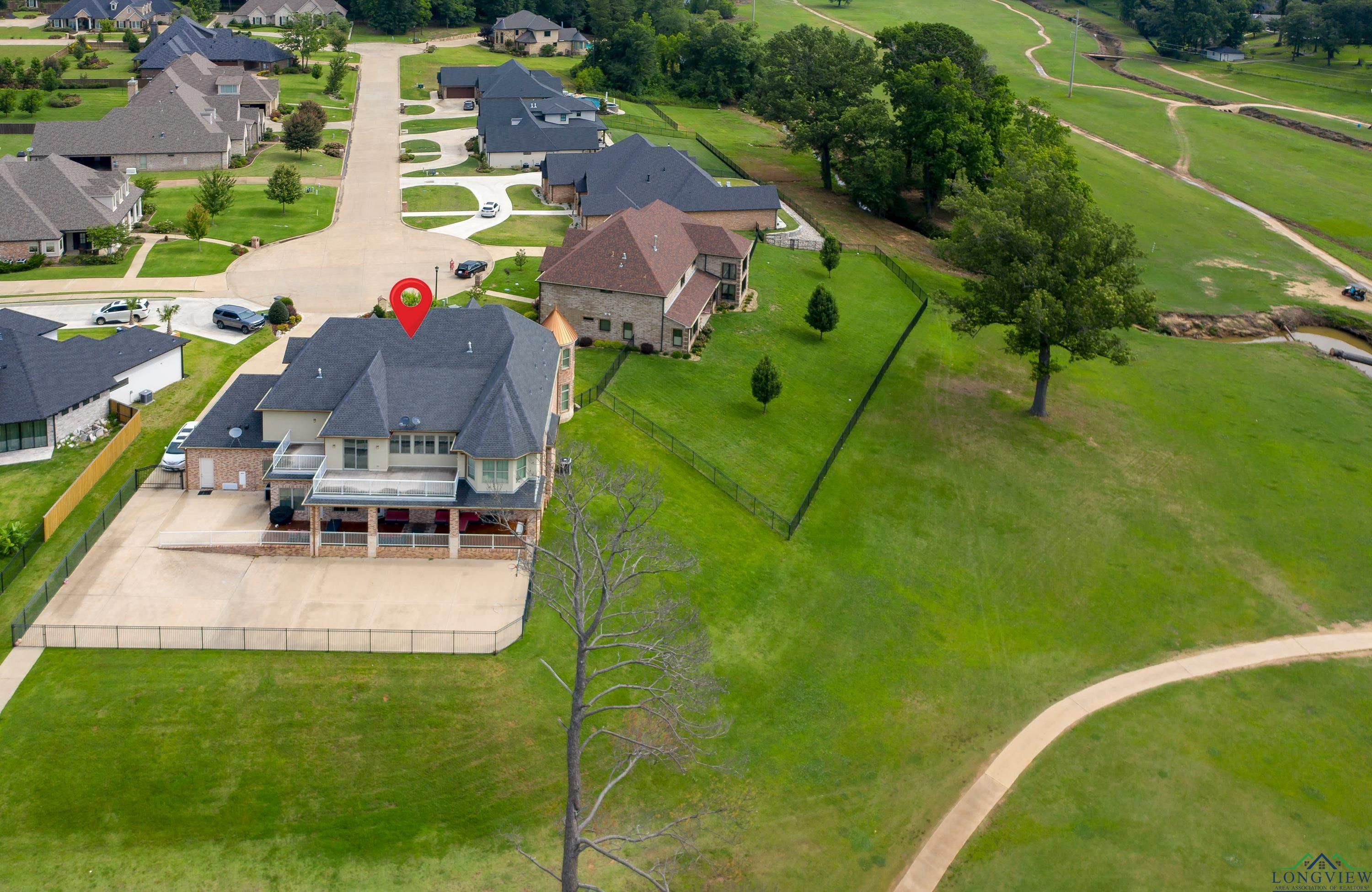 Property Photo:  3410 Oak Hill Trail  TX 75605 