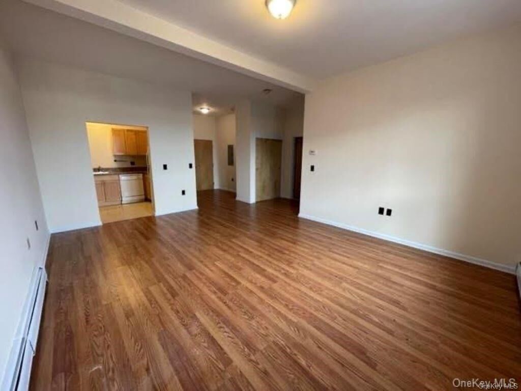 Property Photo:  20 S Broadway  NY 10960 