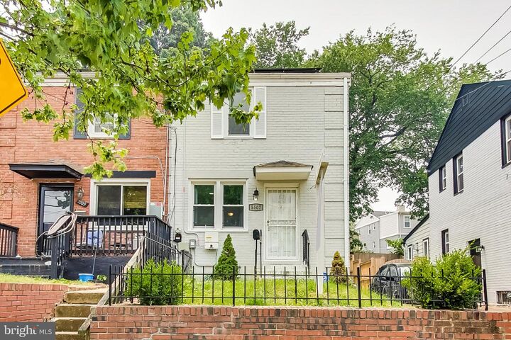 5507 Bass Place SE  Washington DC 20019 photo