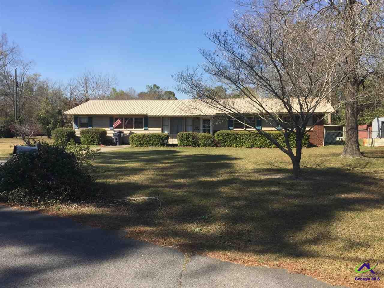 Property Photo:  1501 E Tolleson Street  GA 31069 