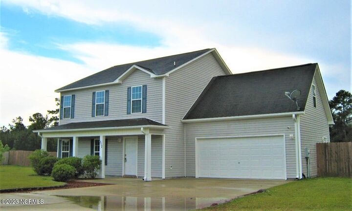 512 Cherry Blossom Lane  Richlands NC 28574 photo