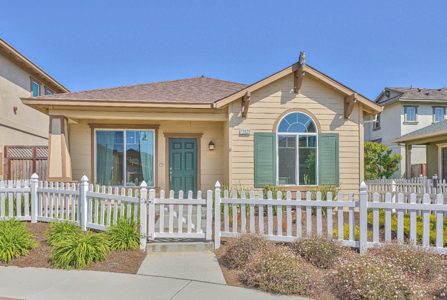 Property Photo:  12820 Rogge Village Loop  CA 93906