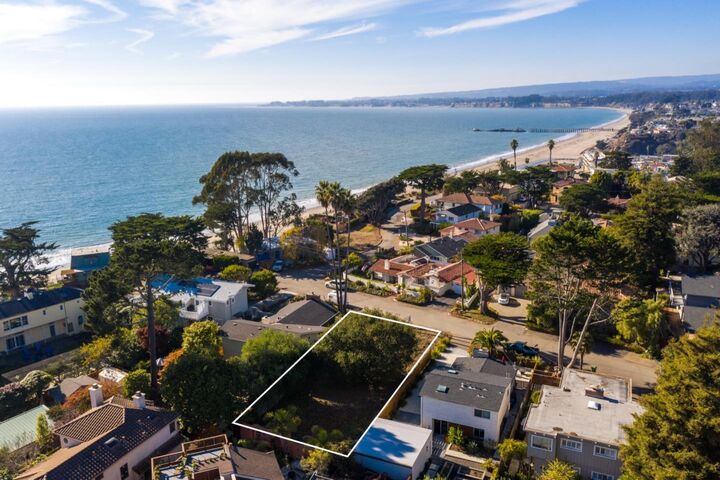 106 Elva  Aptos CA 95003 photo