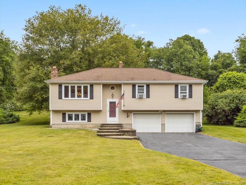 Property Photo:  7 Lena Drive  CT 06382 