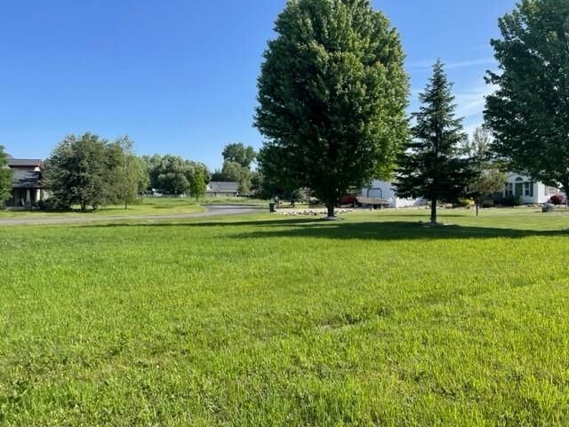 Property Photo:  000 King (Lot 13) St  WA 99109 