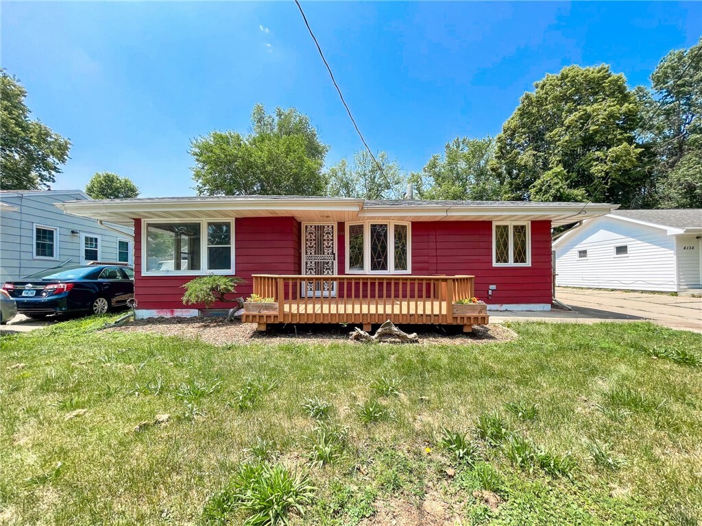 Property Photo:  4120 54th Street  IA 50310 