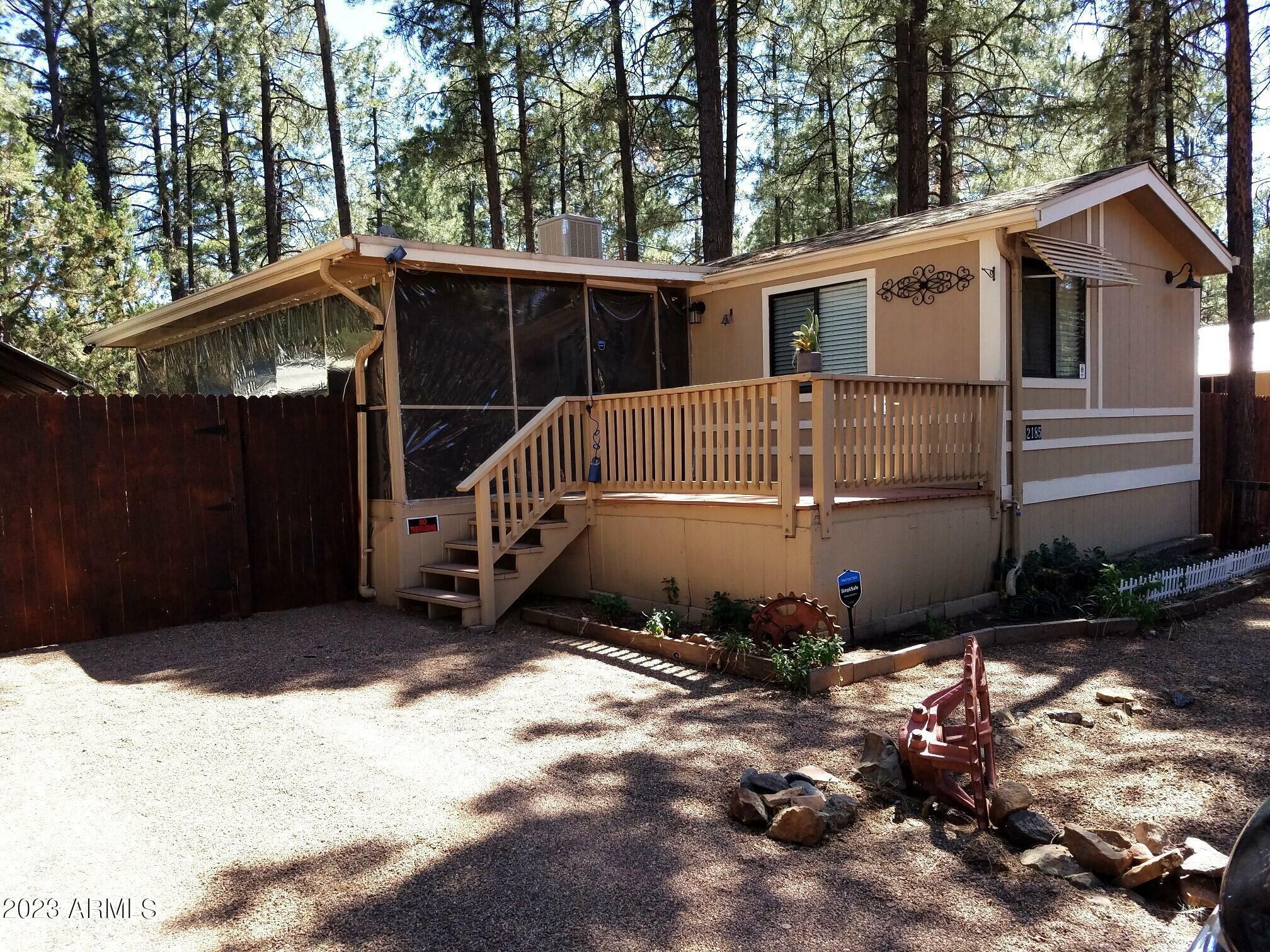 Property Photo:  2185 S Woods Drive  AZ 85933 