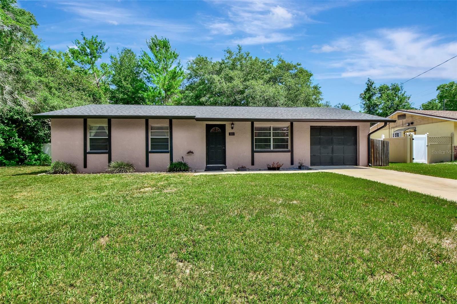 Property Photo:  311 Dogwood Avenue  FL 32763 