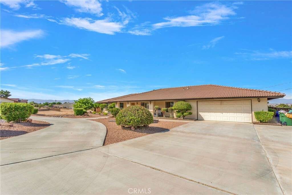 Property Photo:  14610 Havasu Road  CA 92307 