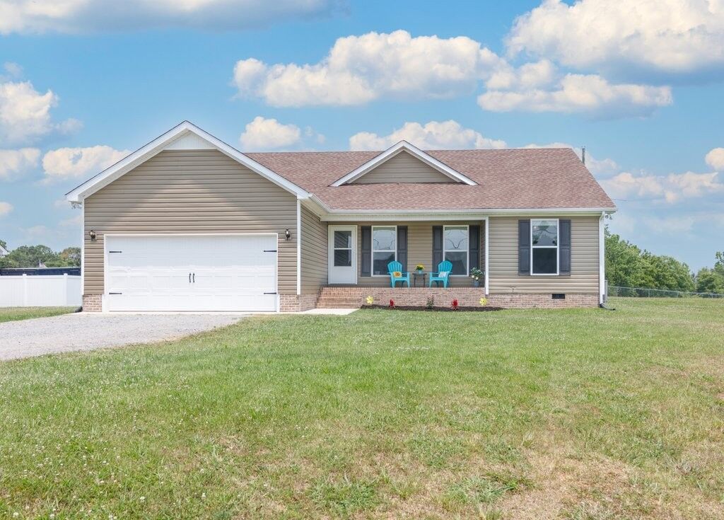 Property Photo: 140 Winter Wonder St TN 37166