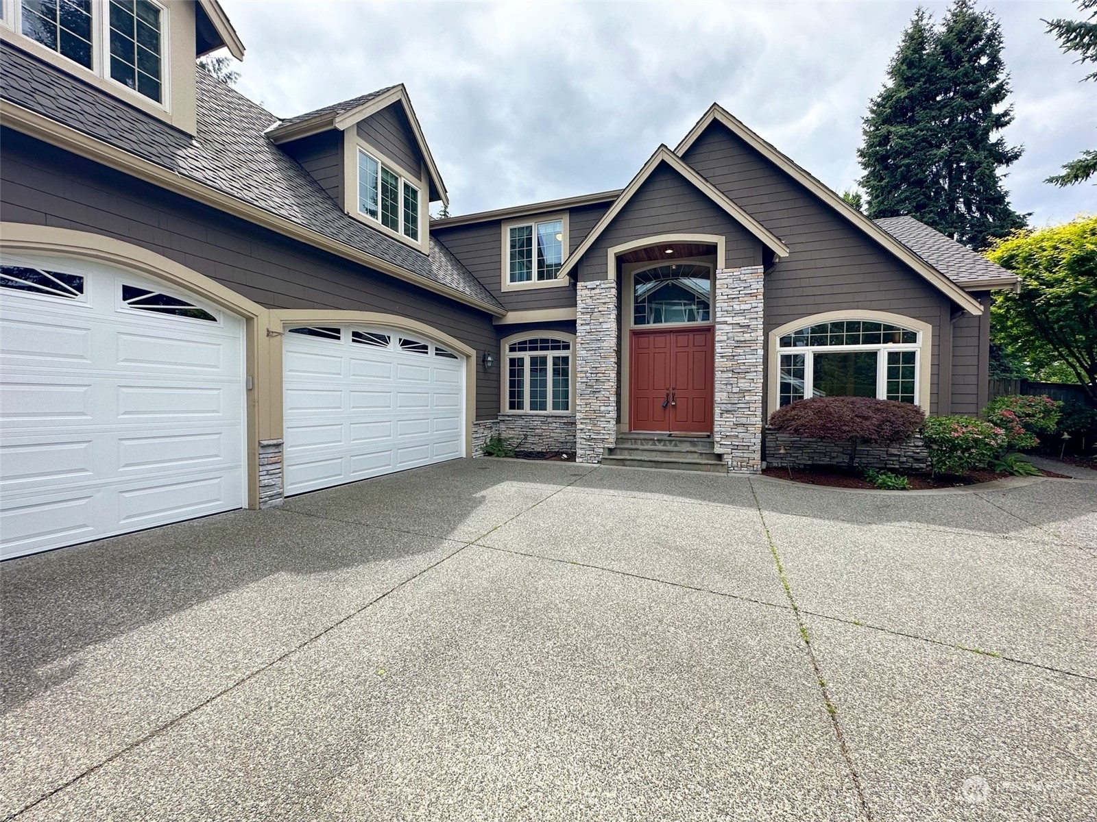 Property Photo: 2205 109th Avenue SE WA 98004