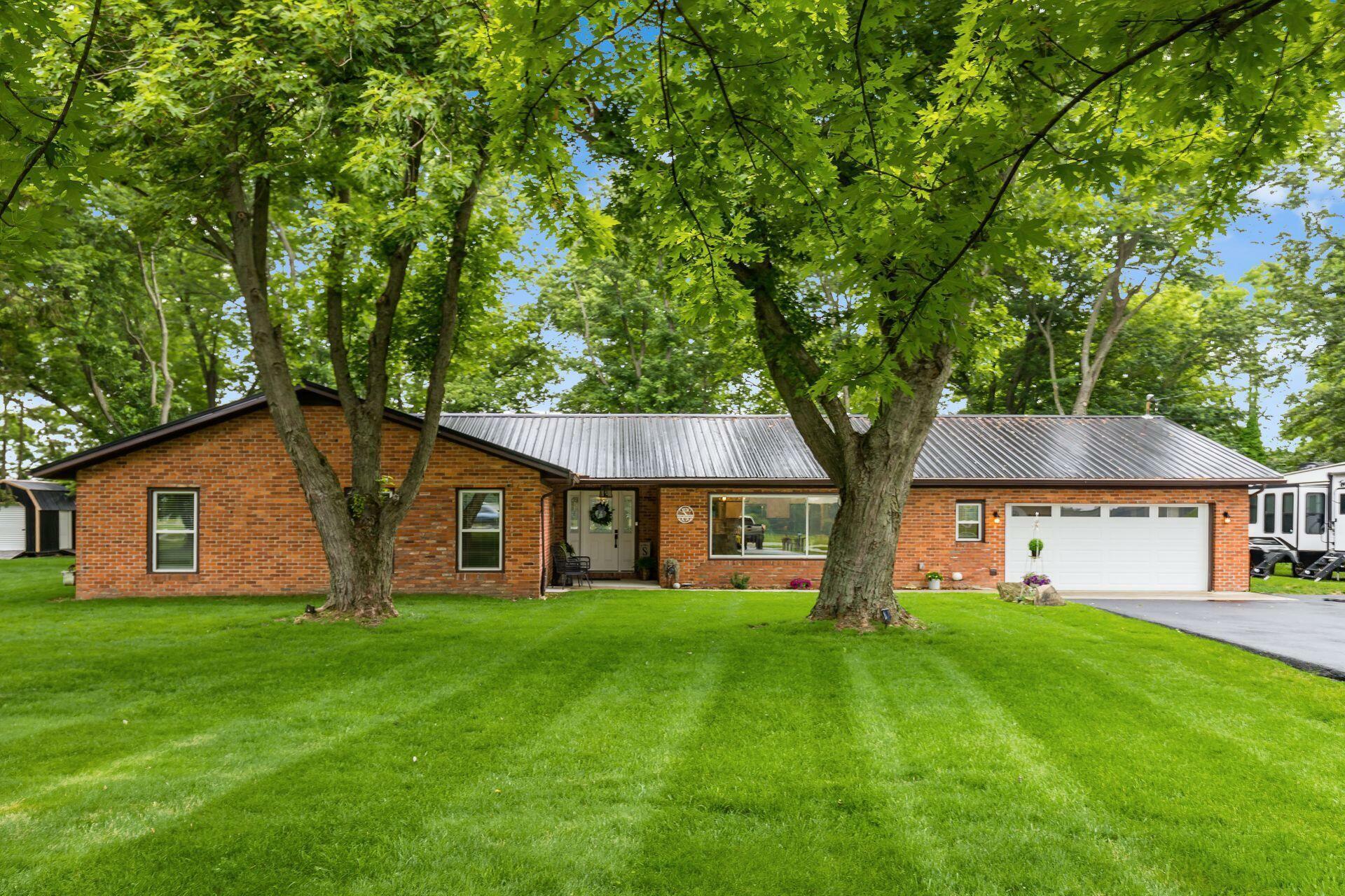 Property Photo: 13277 Oh-4 OH 43040