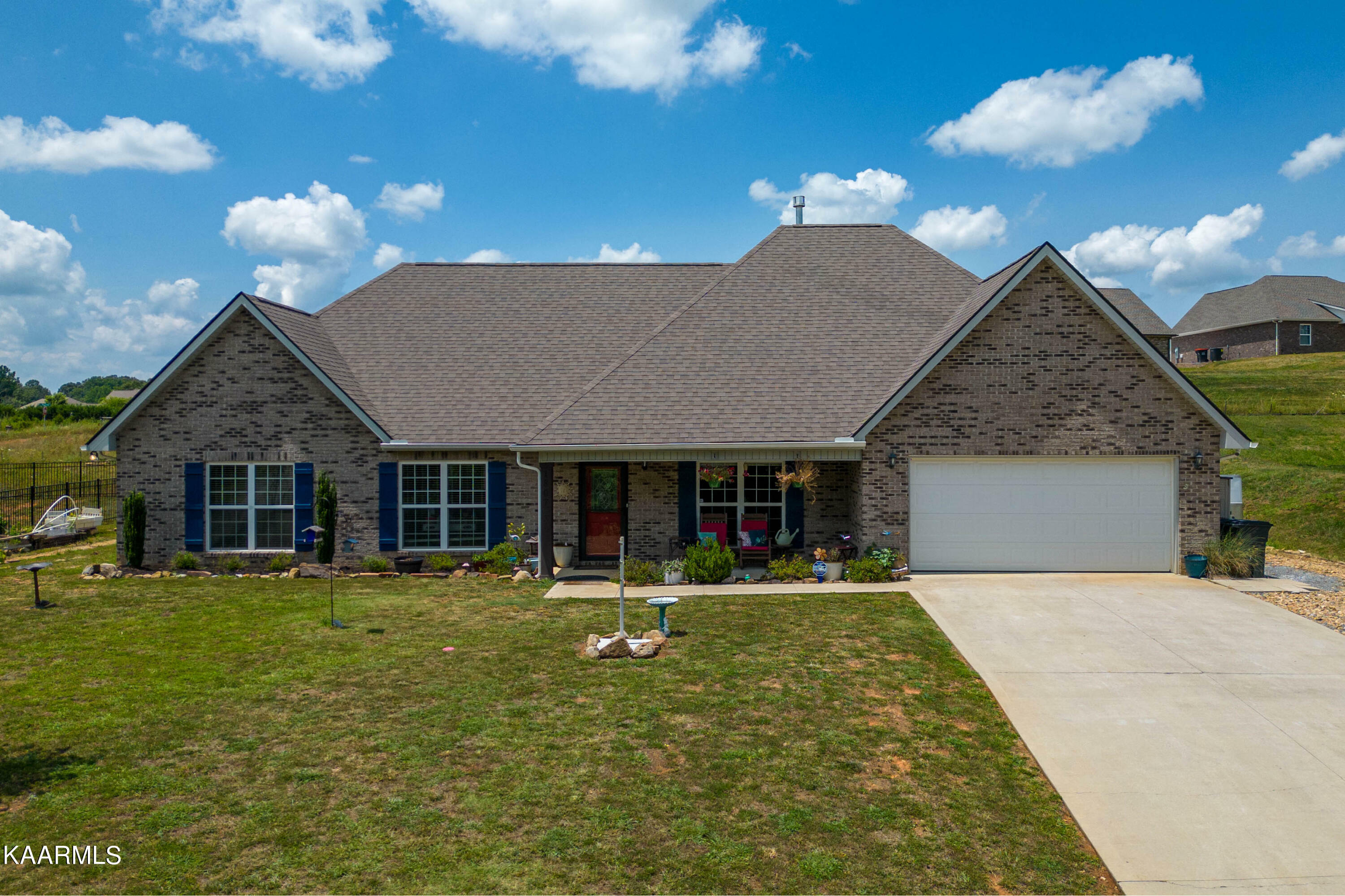 Property Photo:  1807 Griffitts Mill Circle  TN 37803 