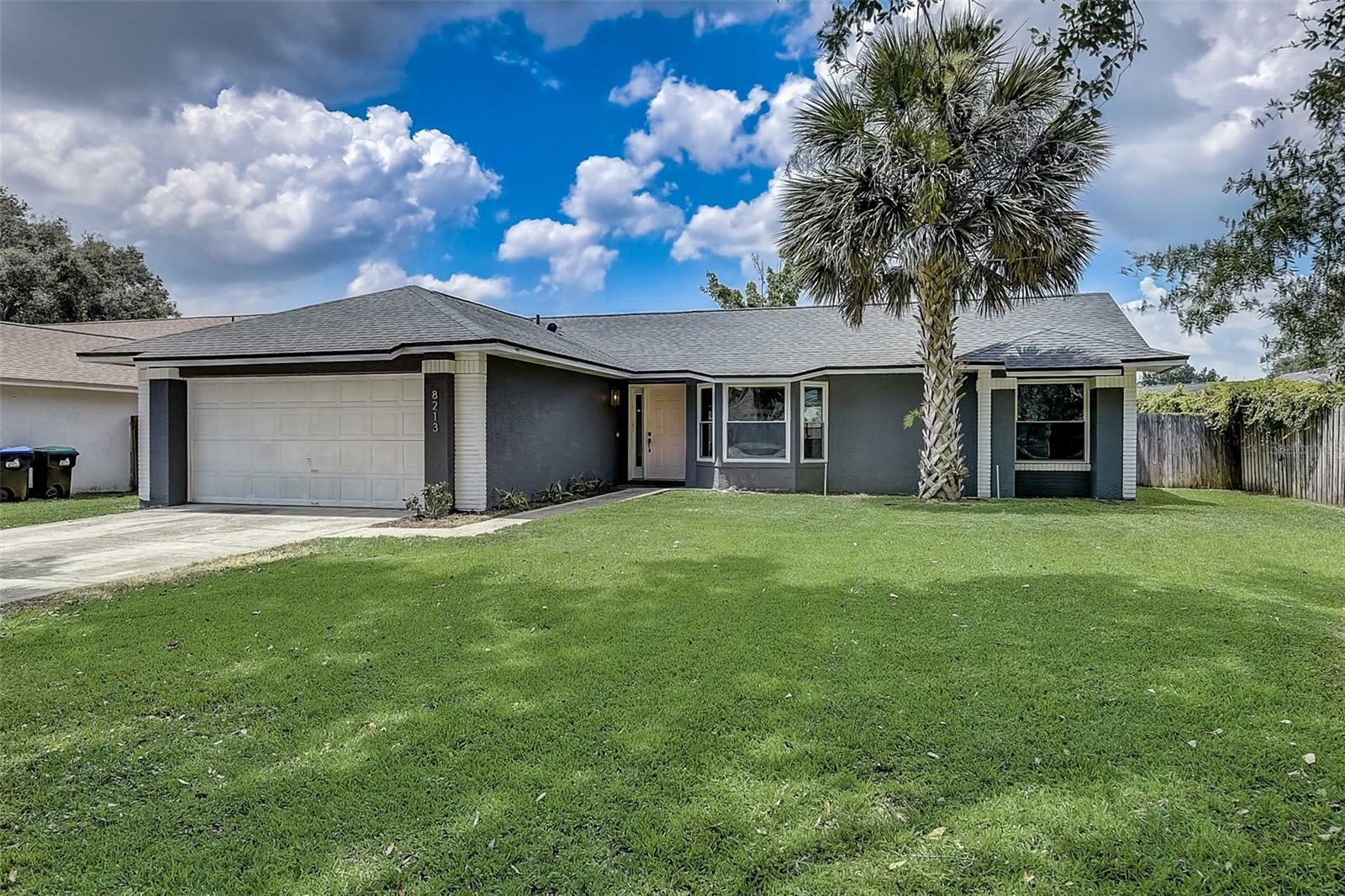 Property Photo:  8213 Wellsmere Circle  FL 32835 