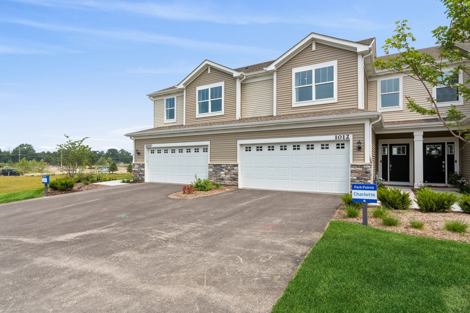 Property Photo: 25554 W Maurice Lane IL 60586
