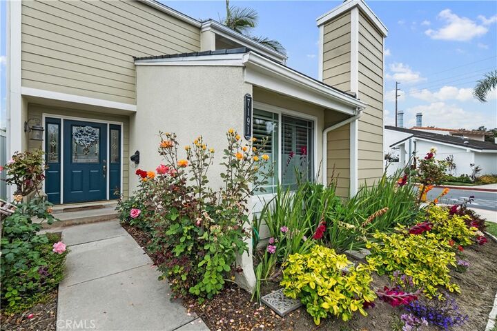 Property Photo:  7191 Island Village Drive  CA 90803