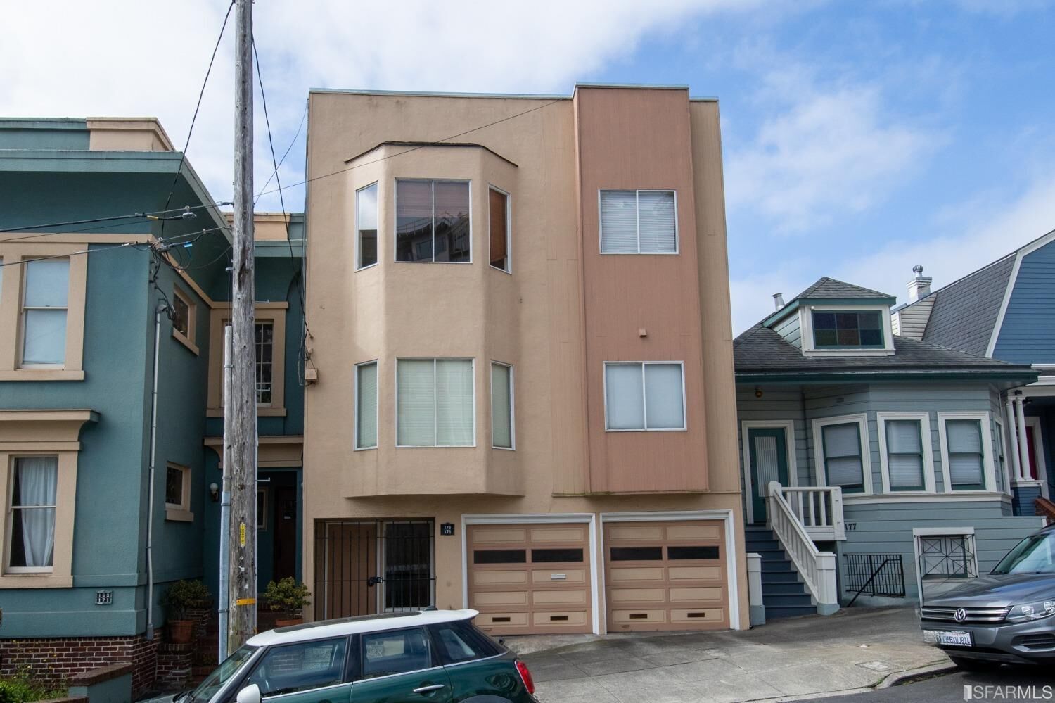 Property Photo:  173 175 Saturn Street  CA 94114 