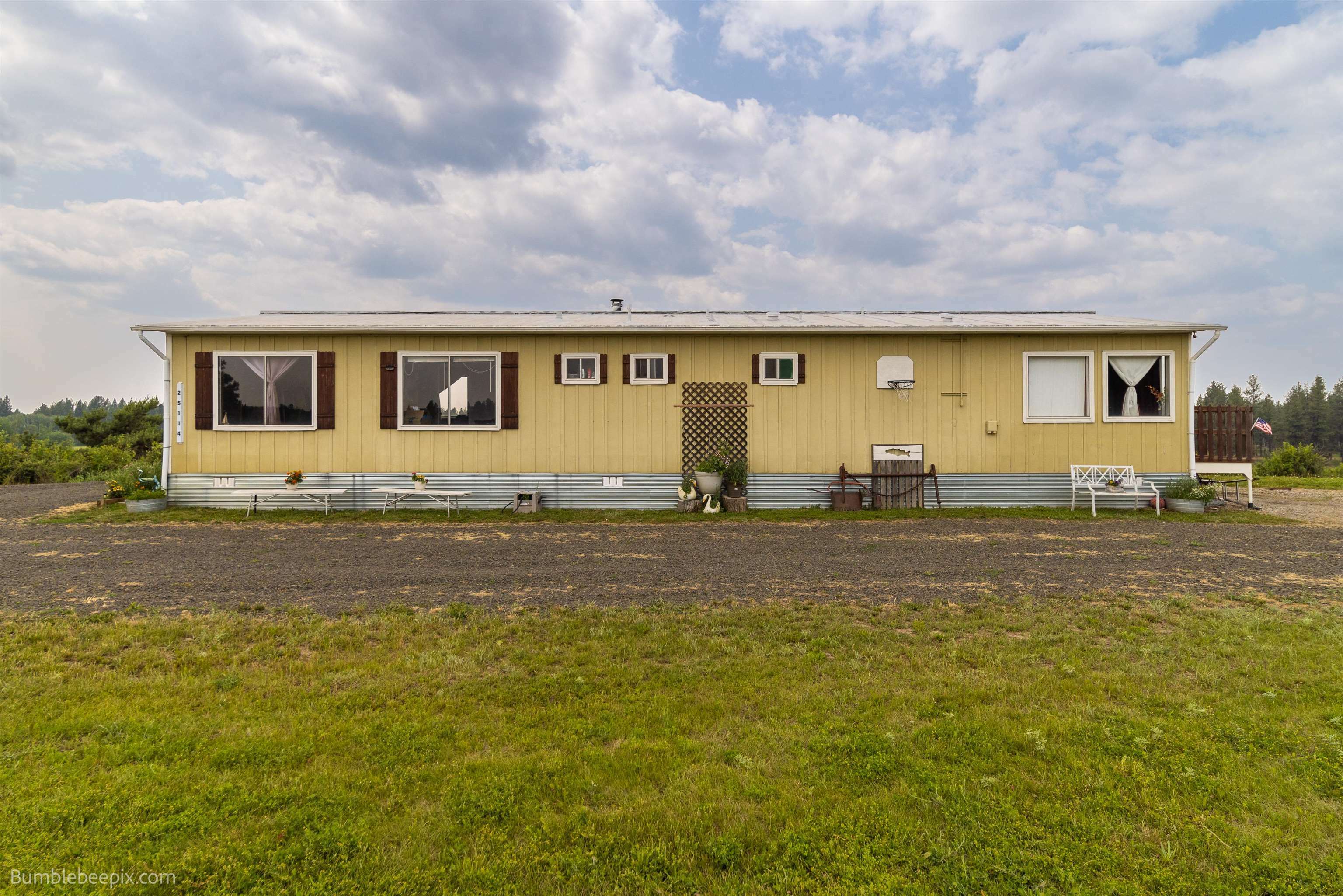 Property Photo:  25114 S Rupp Rd  WA 99004 