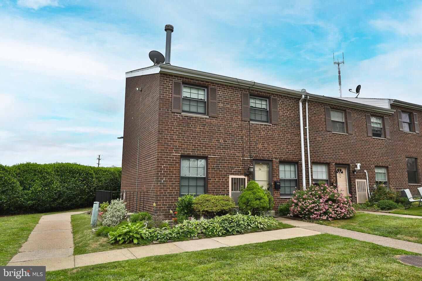 Property Photo:  7015 Ridge Avenue 24  PA 19128 