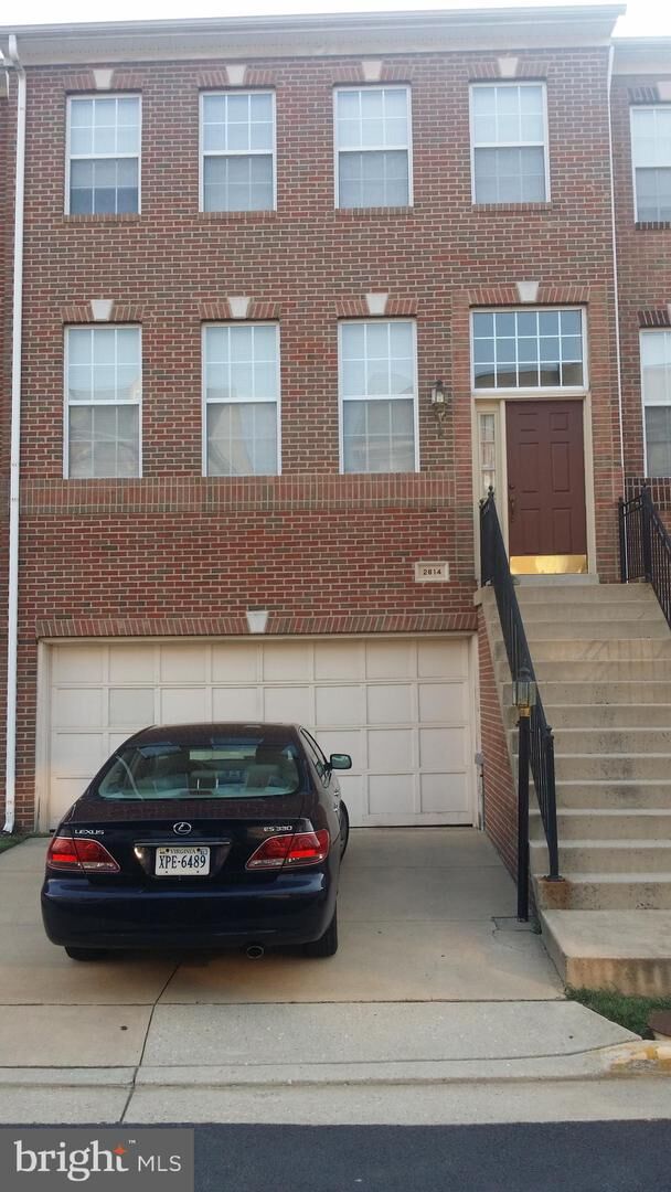 Property Photo: 2614 Tarleton Corner Drive VA 20171