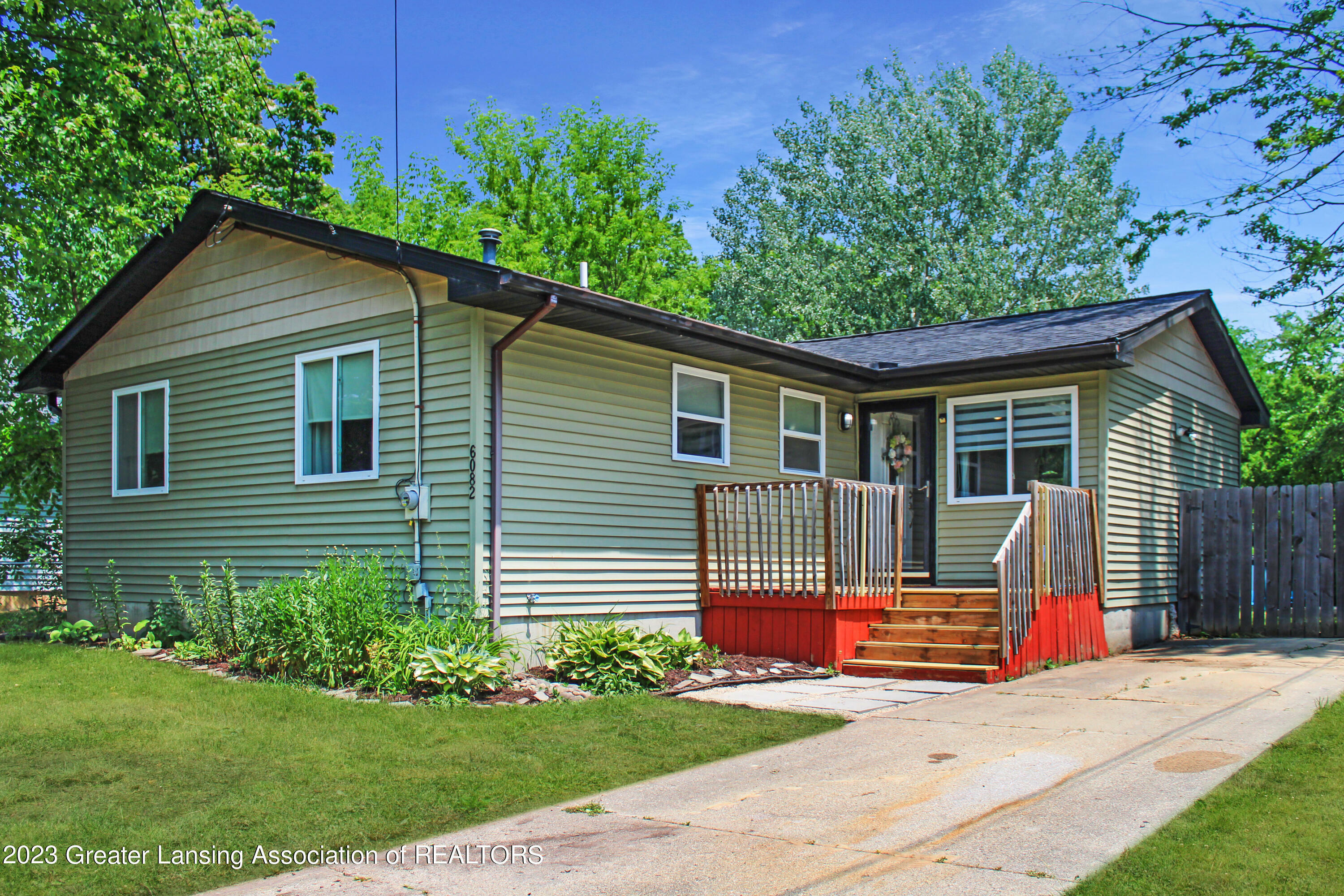 6082 Porter Avenue  East Lansing MI 48823 photo