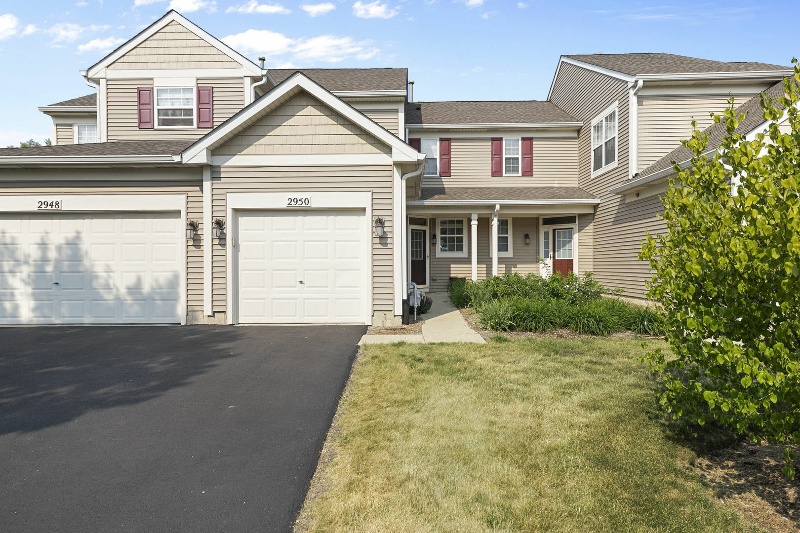 Property Photo:  2950 Rutland Circle 2950  IL 60564 