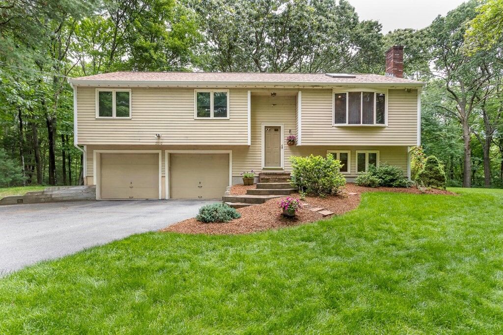 Property Photo: 2010 Bay Road MA 02072