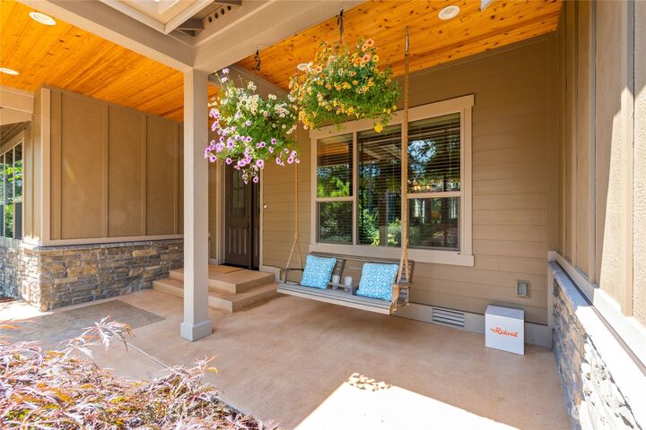 Property Photo:  8118  76th Avenue Ct NW  WA 98332 