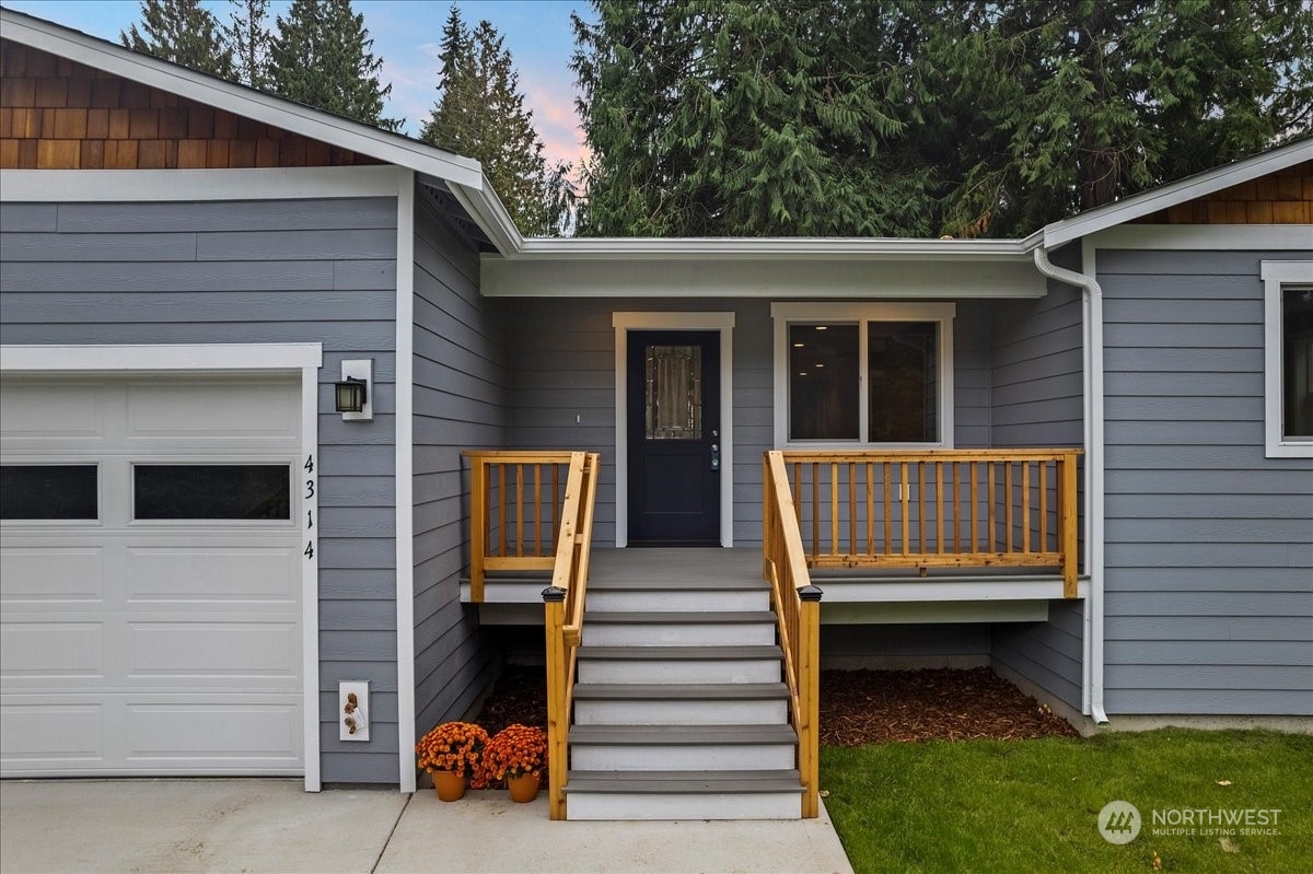 Property Photo:  4314 Hilltop Drive  WA 98236 