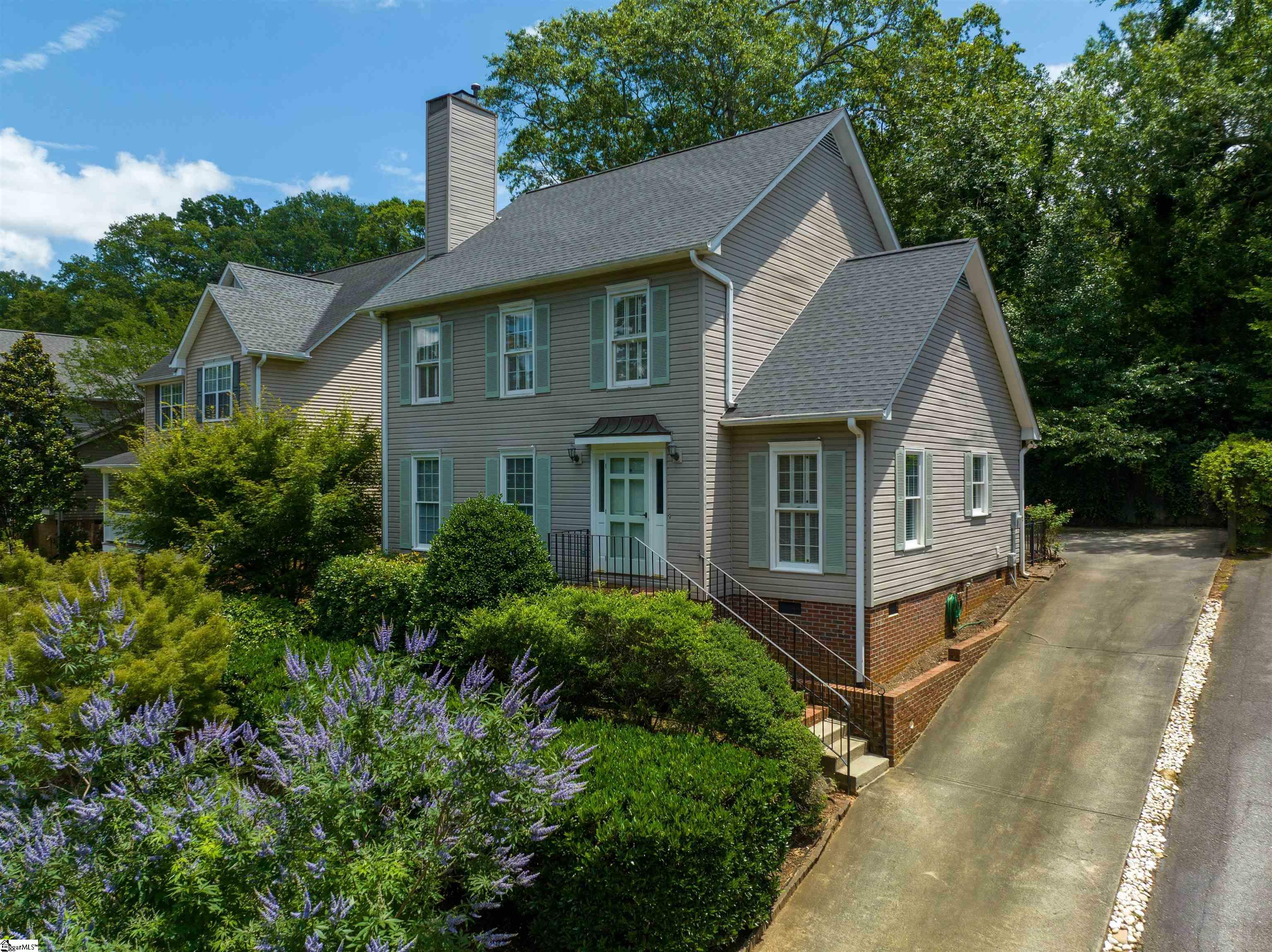 48 Oak Crest Court  Greenville SC 29605 photo