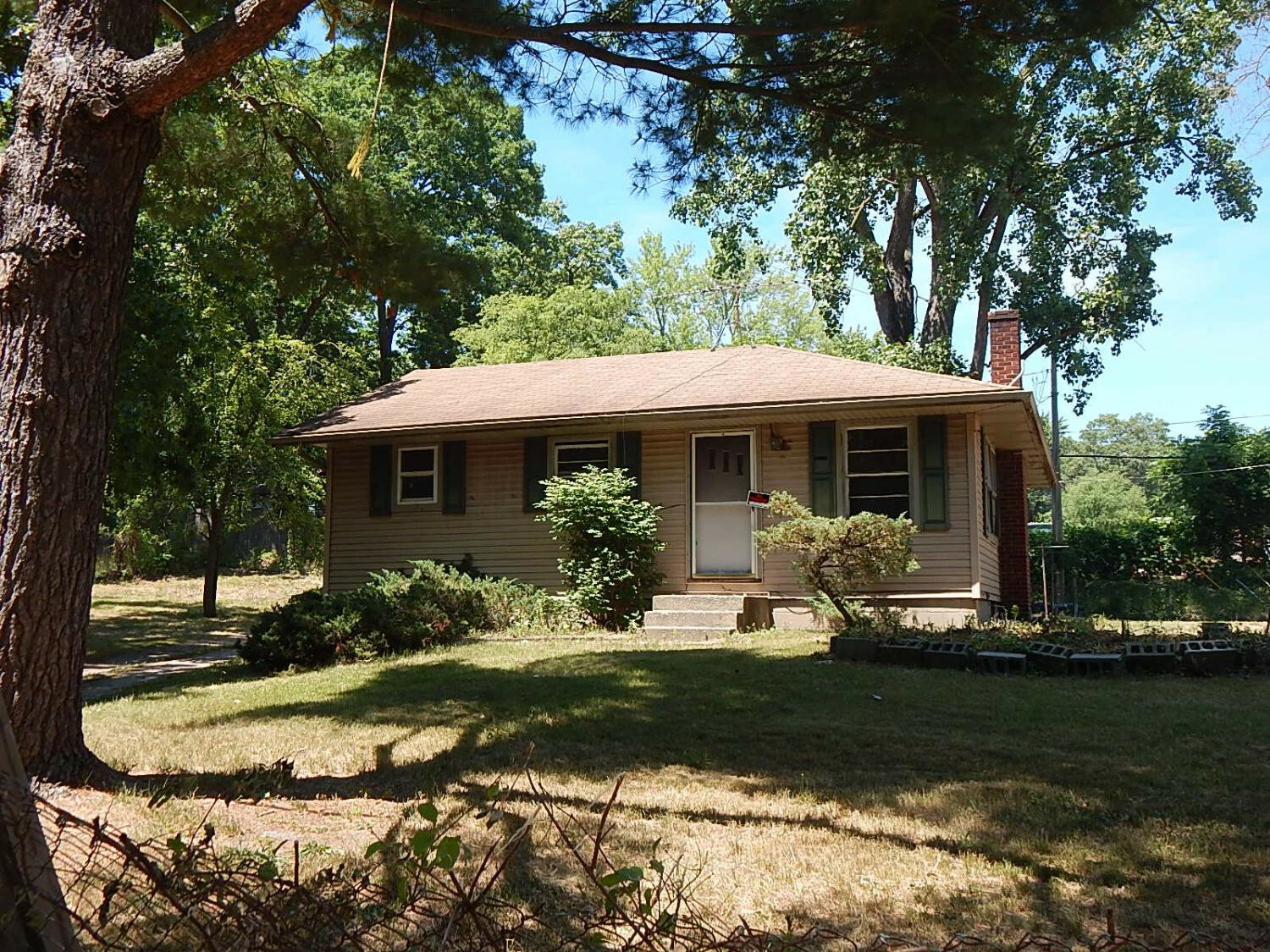 Property Photo: 842 Martin Luther King Drive IN 46360