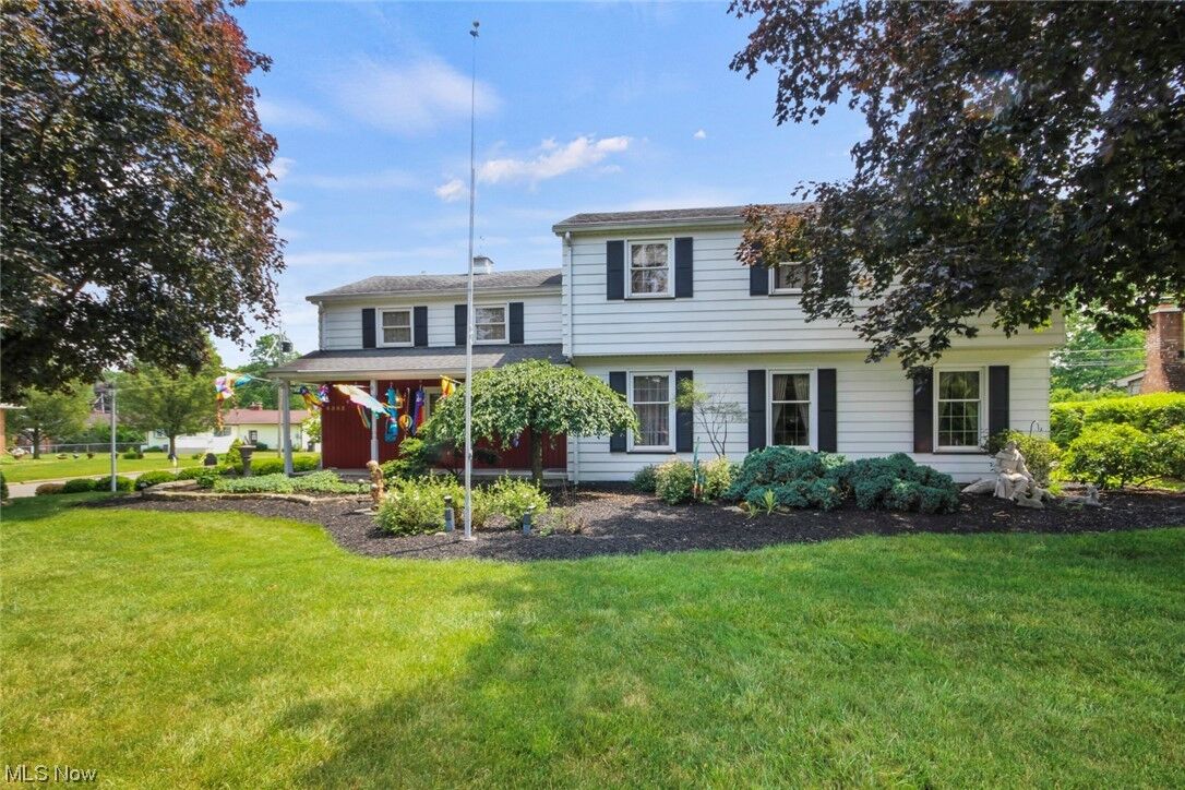 Property Photo: 4563 Barrington Drive OH 44515