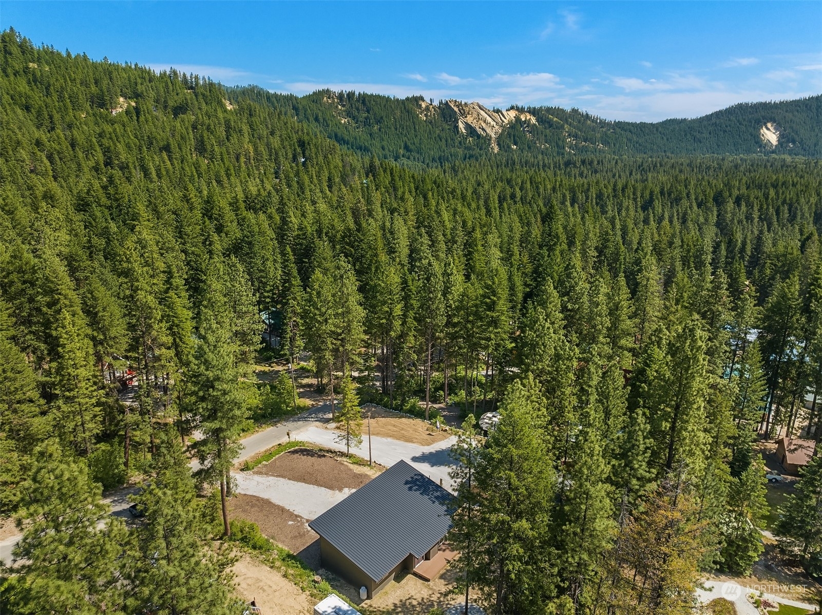 Property Photo:  21817 Colt Road  WA 98826 