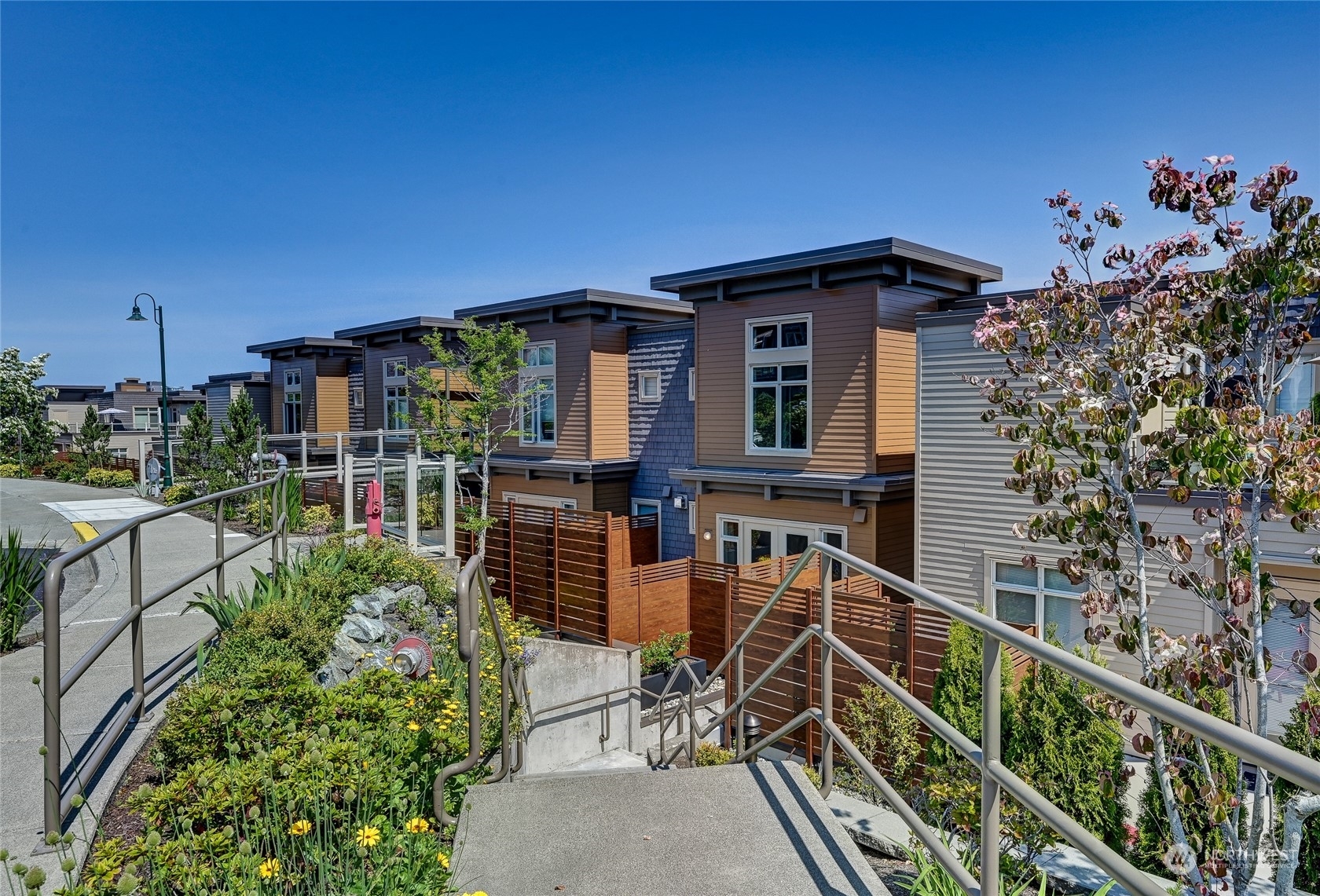Property Photo: 71 Pine Street 211 WA 98020