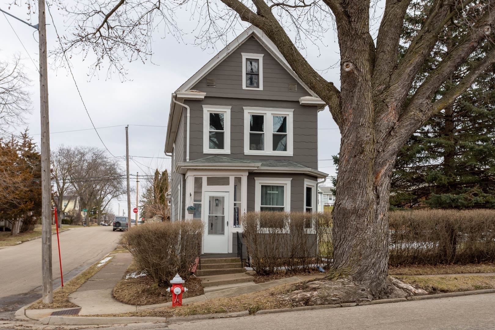 Property Photo:  1698 N Algona Street  IA 52001 