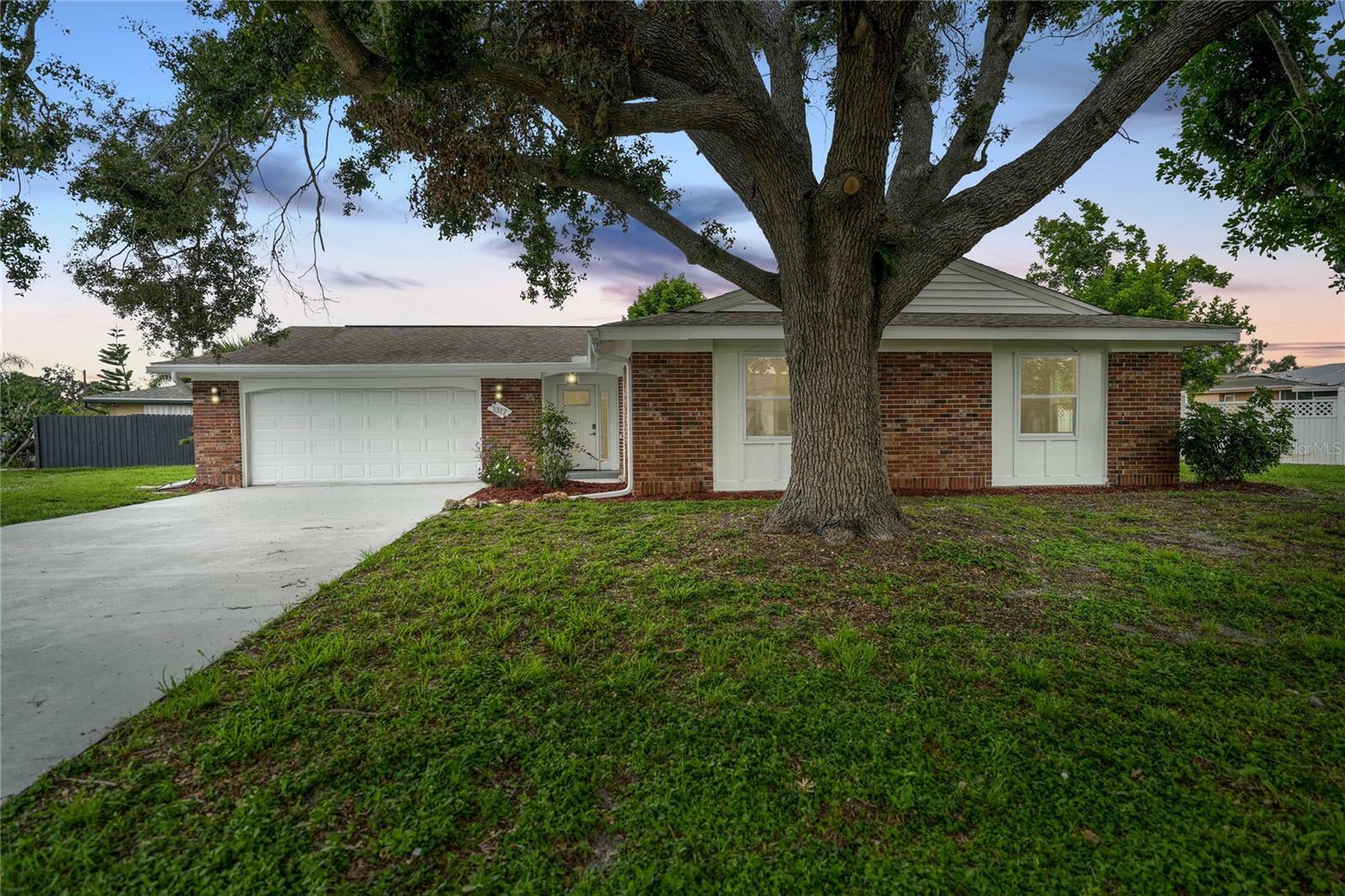 Property Photo: 3317 Depew Avenue FL 33952