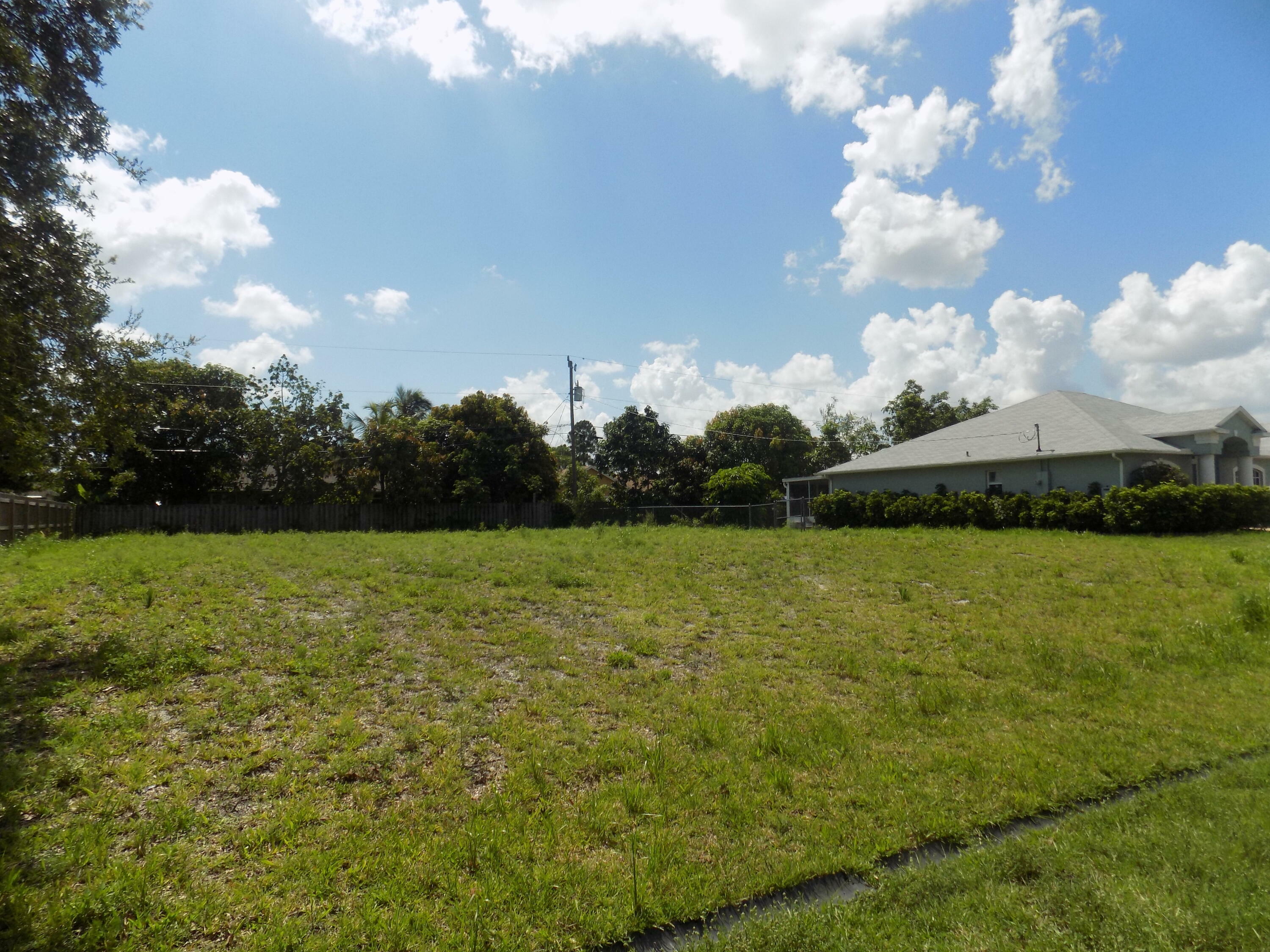 Property Photo:  3174 SW Cathedral Street  FL 34953 