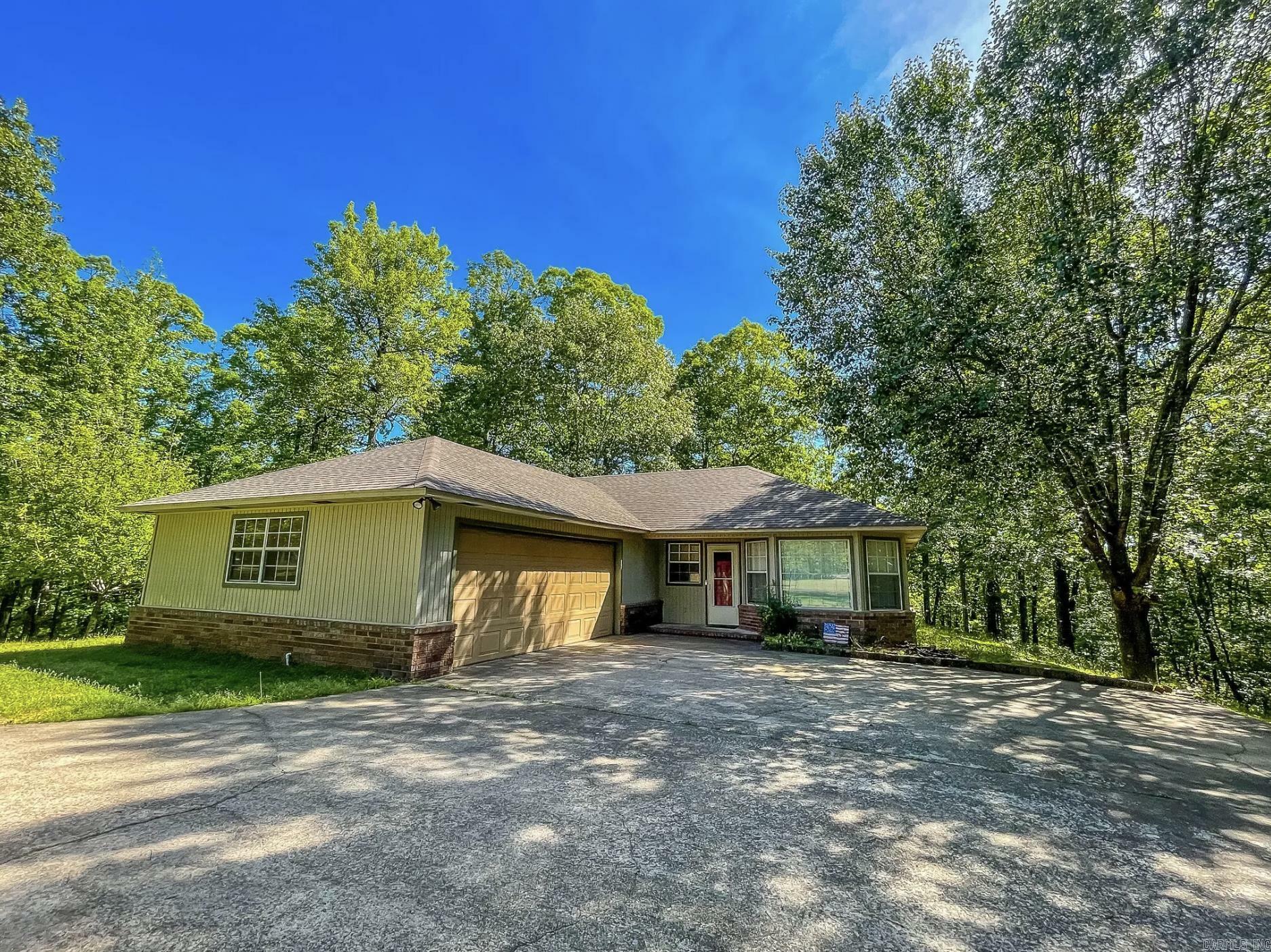 Property Photo:  1315 Ridgeview Road  AR 71701 