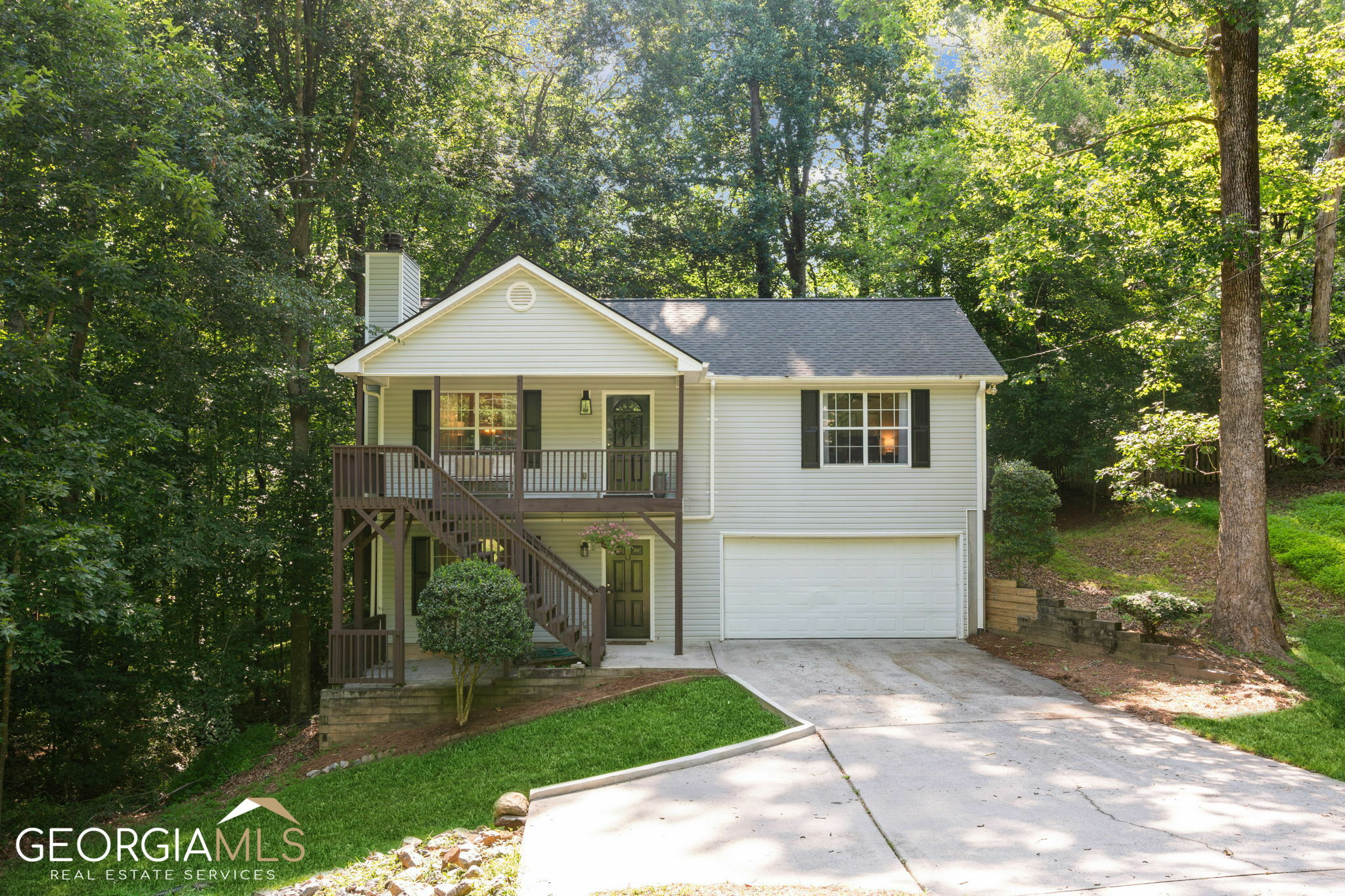 Property Photo:  9625 Crestview Terrace  GA 30506 