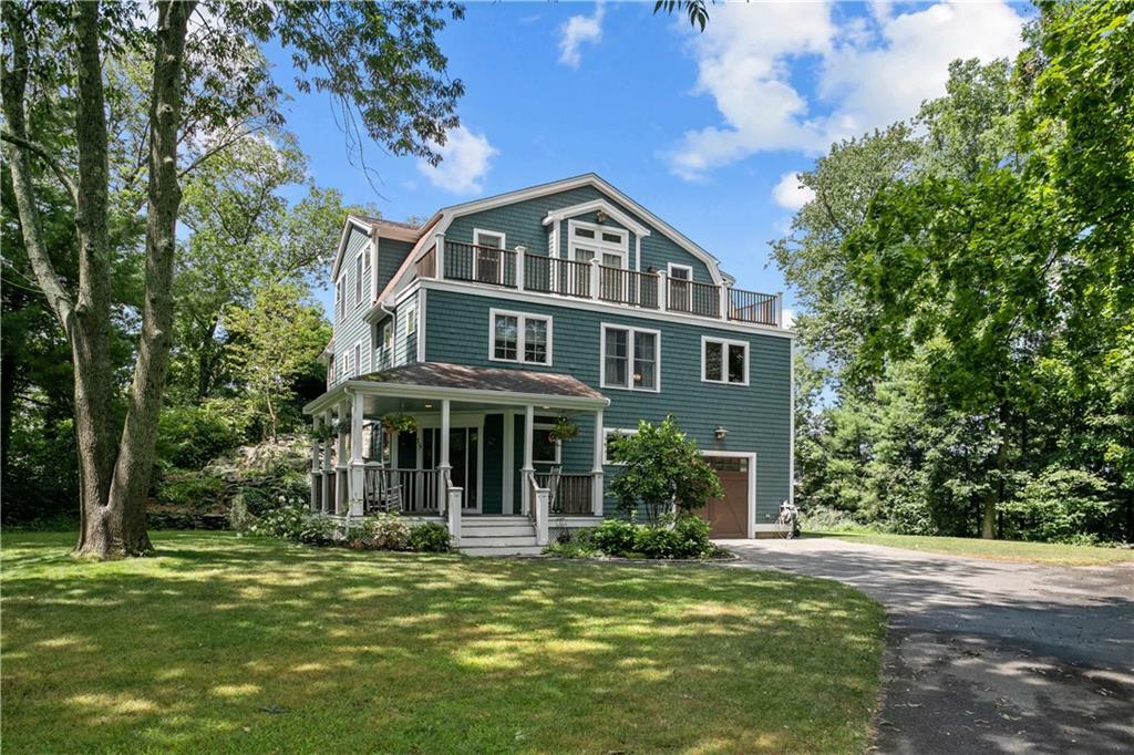 Property Photo: 15 Cliff Dr RI 02809