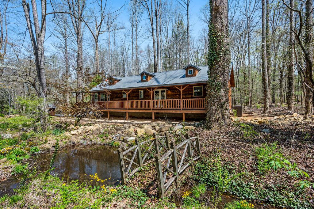 Property Photo: 421 Rocky Flats Road TN 37722