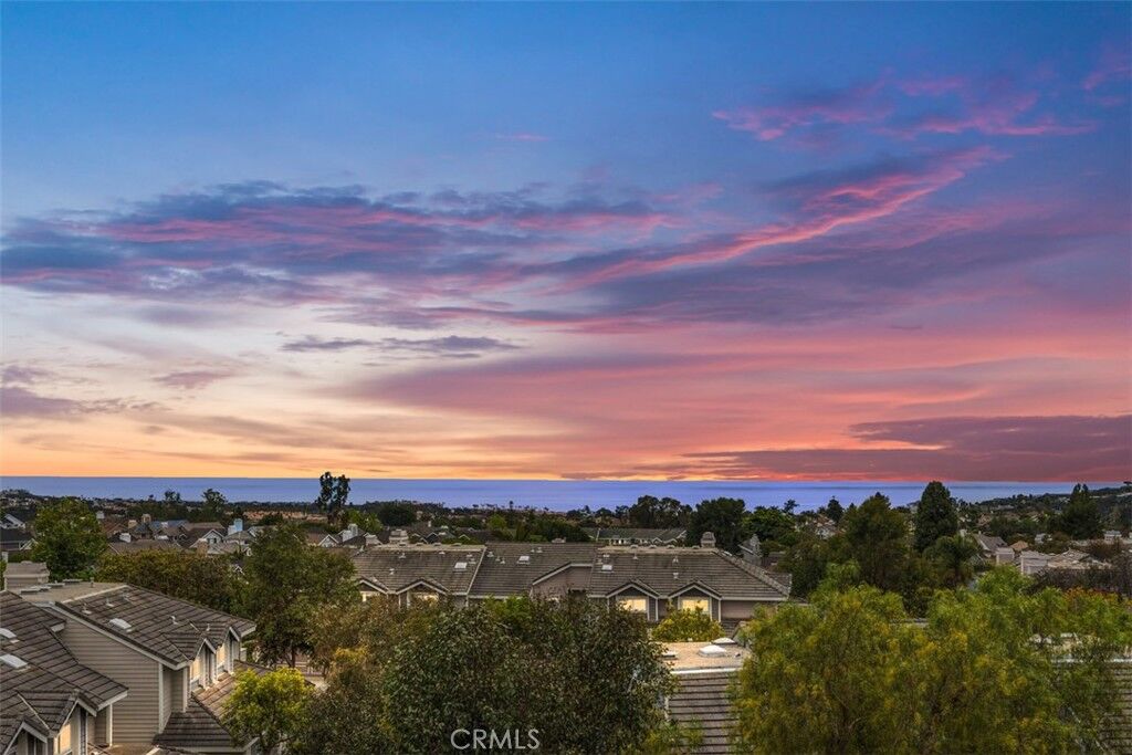 Property Photo: 34 Haverhill Road CA 92677