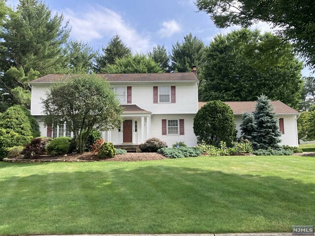 Property Photo: 501 Harvest Court NJ 07481