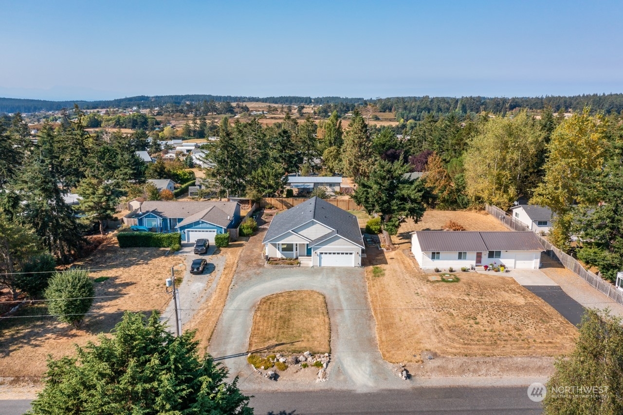 Property Photo:  947 Carl Avenue  WA 98277 