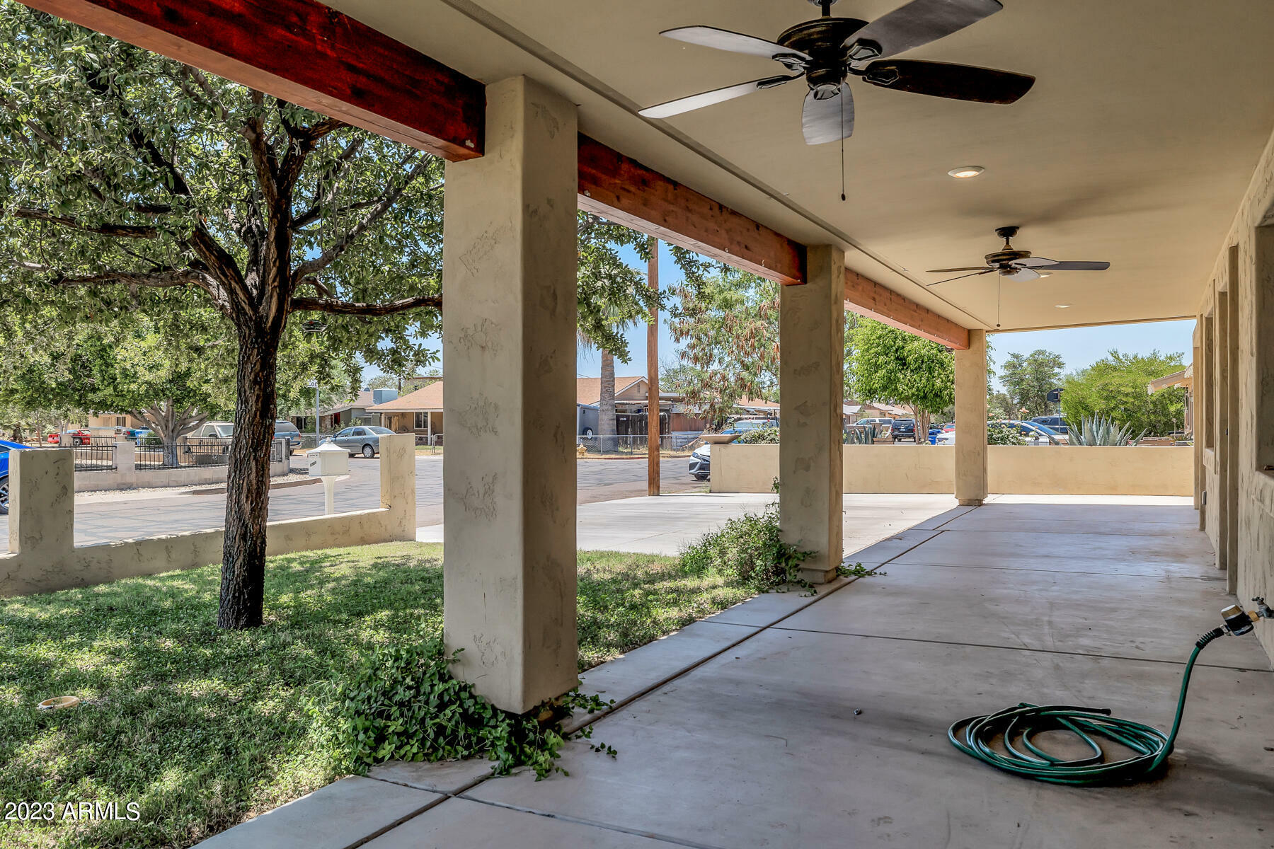 Property Photo: 1560 W Cochise Drive AZ 85021