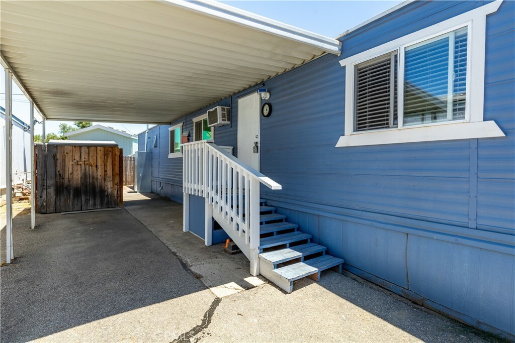 Property Photo: 9712 Pinal Avenue B10 CA 93453